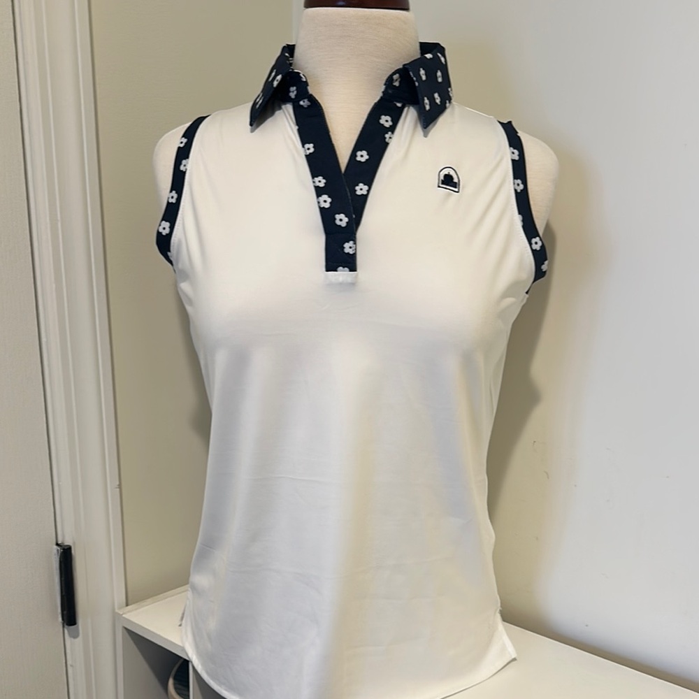 Belyn Key white Sleeveless Polo Tank Top Fitted
